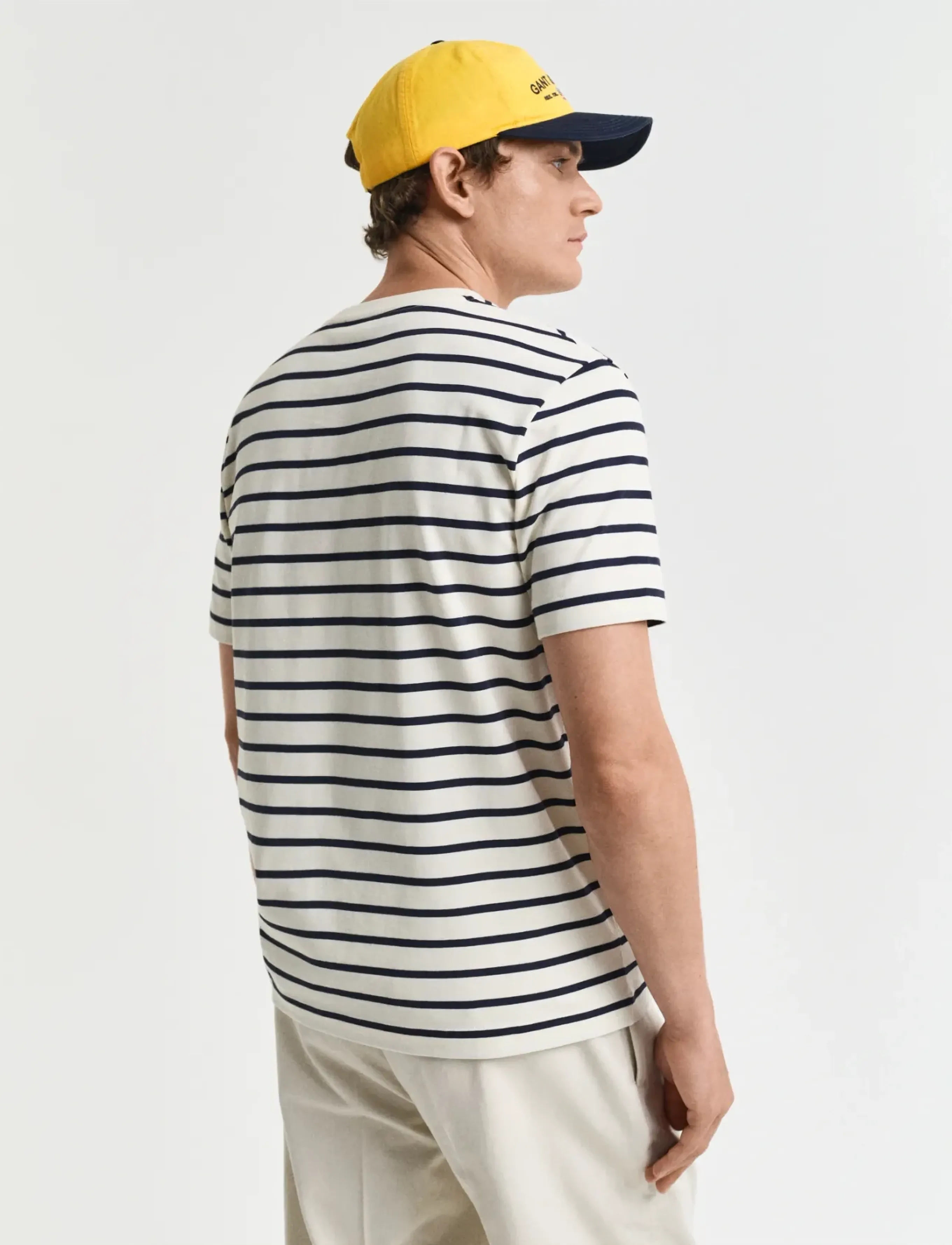 Gant - GRAPHIC STRIPED SS T-SHIRT - cream - 3