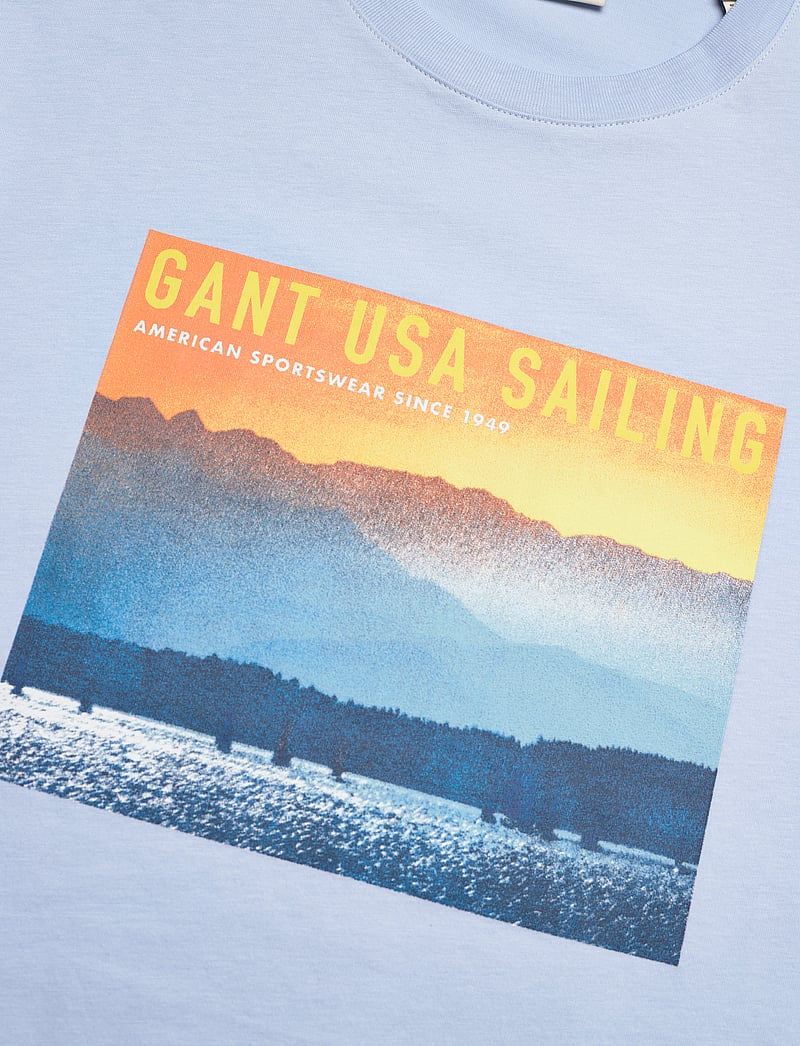 GANT - PLACED GRAPHIC T-SHIRT - kortärmade t-shirts - fresh blue - 2