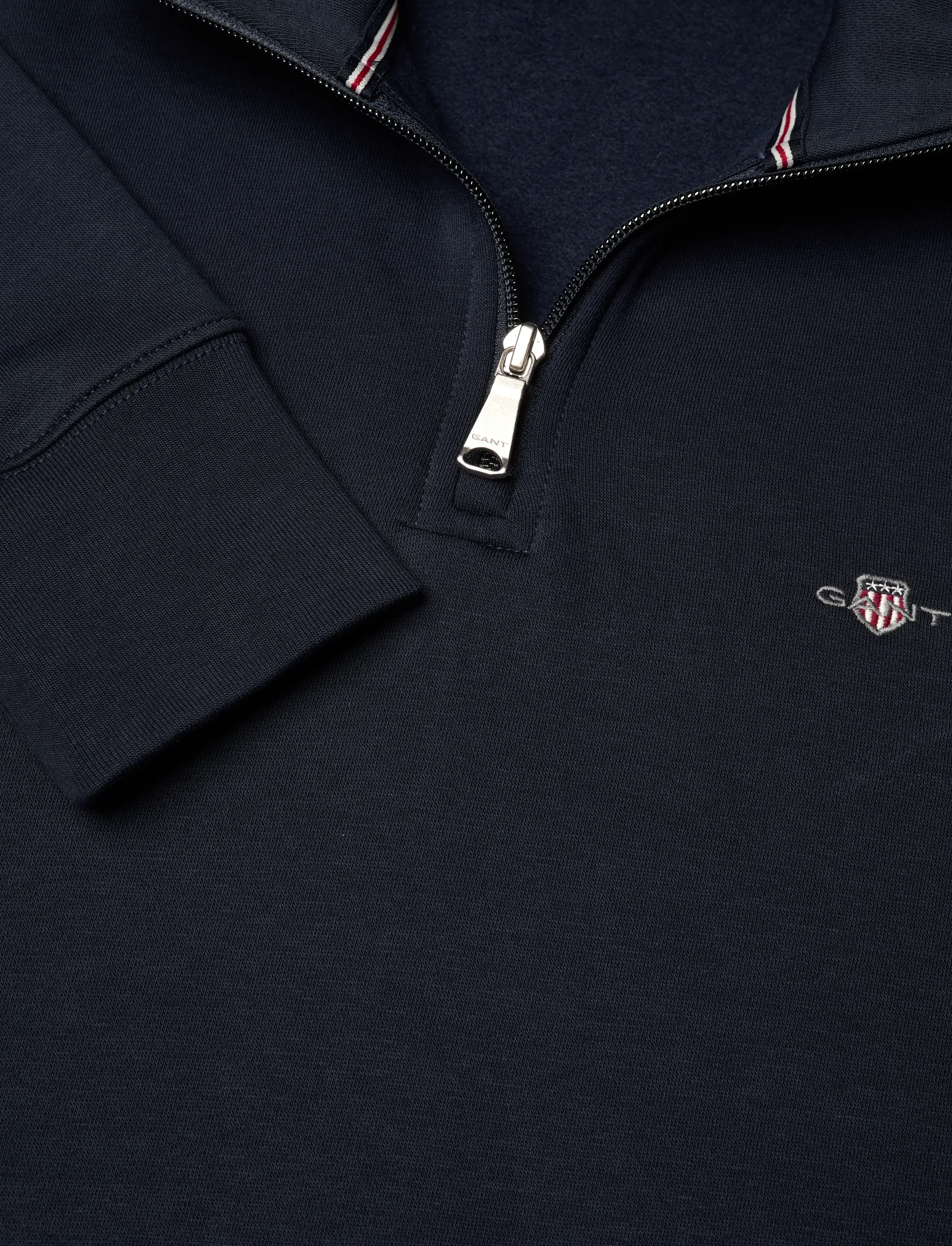 Gant - SHIELD LOGO HALF ZIP SWEAT - sweatshirts - marine - 2