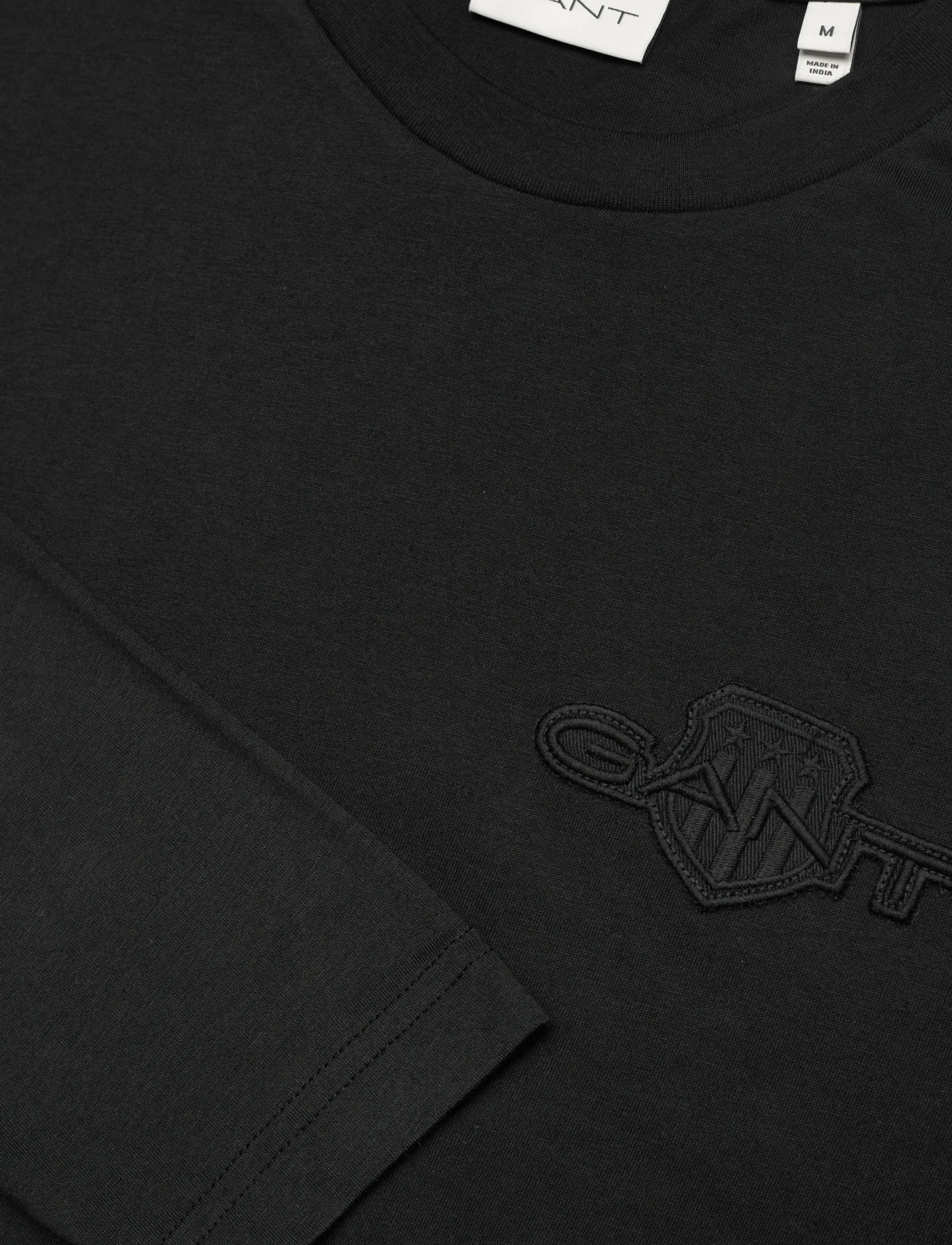 Gant - REG TONAL SHIELD LS T-SHIRT - langærmede t-shirts - black - 2