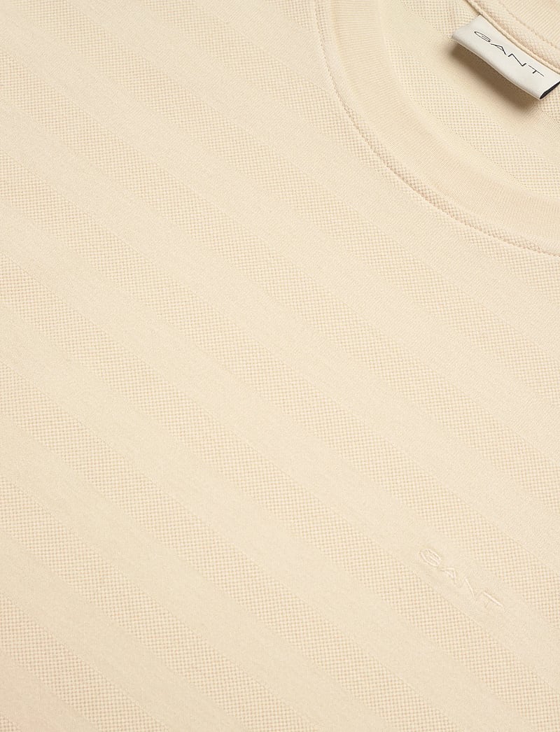 Gant - TEXTURE STRIPE SS TSHIRT - kurzärmelig - creamed white - 5