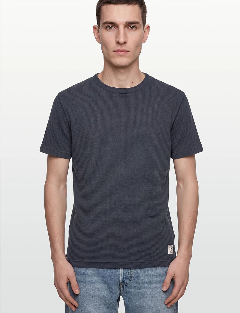 Gant - WASHED WAFFLE SS TSHIRT - kurzärmelig - evening blue - 3