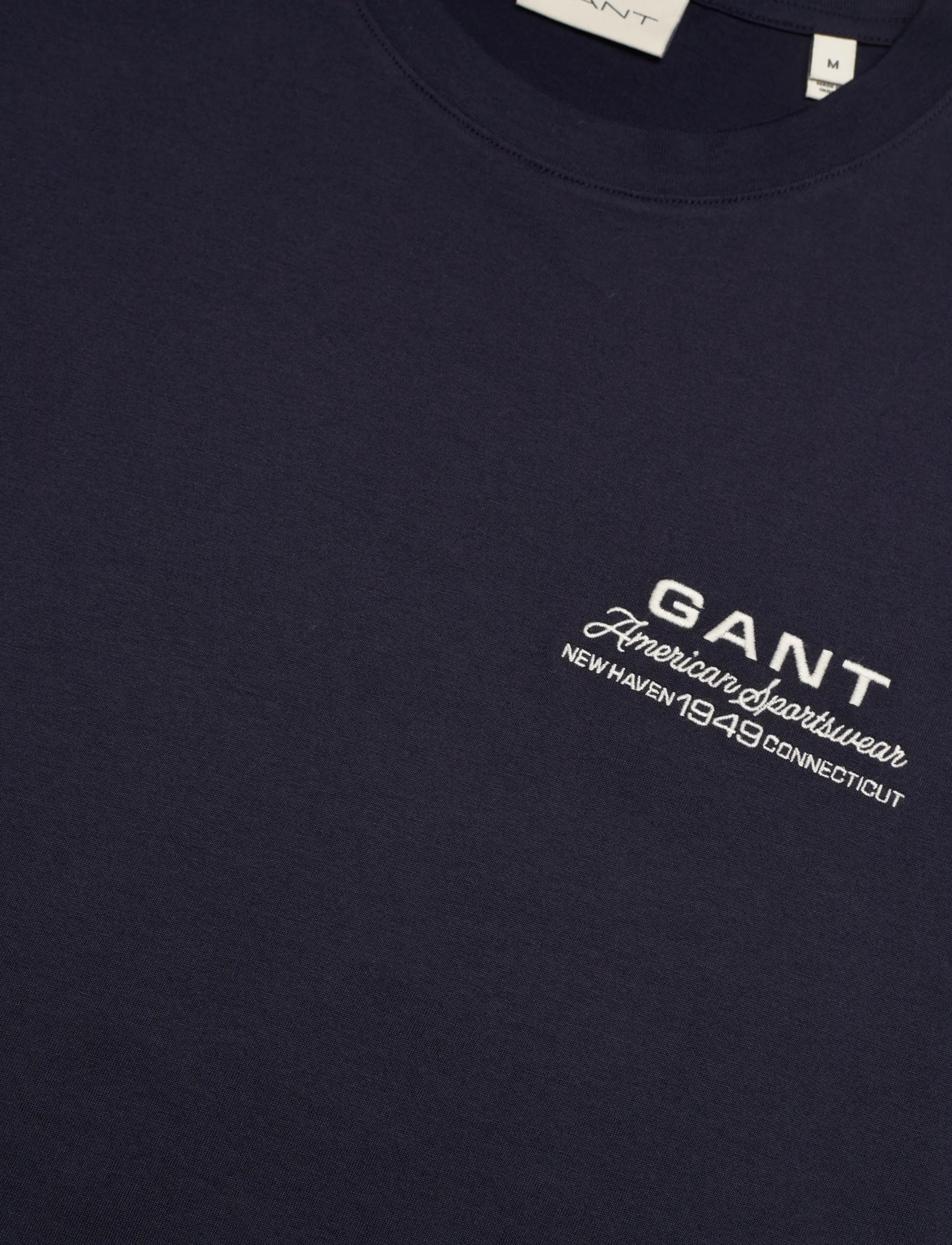 Gant - SMALL GRAPHIC SS TSHIRT - kortärmade t-shirts - evening blue - 5