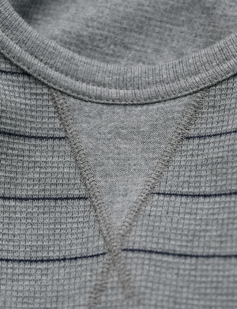 Gant - MICRO TEXTURE STRIPED C-NECK - langärmelige t-shirts - grey melange - 2