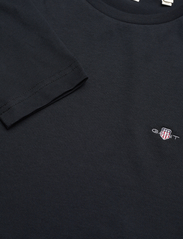 GANT - REG SHIELD LS T-SHIRT - langærmede t-shirts - black - 2
