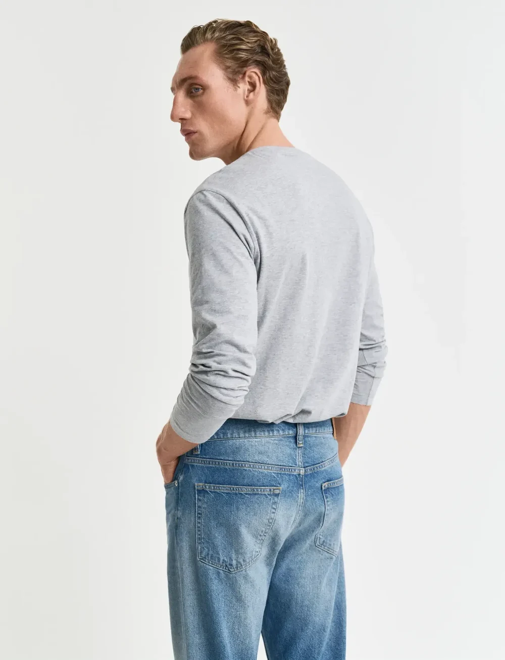 GANT - REG SHIELD LS T-SHIRT - long-sleeved t-shirts - grey melange - 3