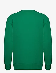 GANT - C-NECK RETRO CREST SWEATER - sweatshirts - lush green - 1
