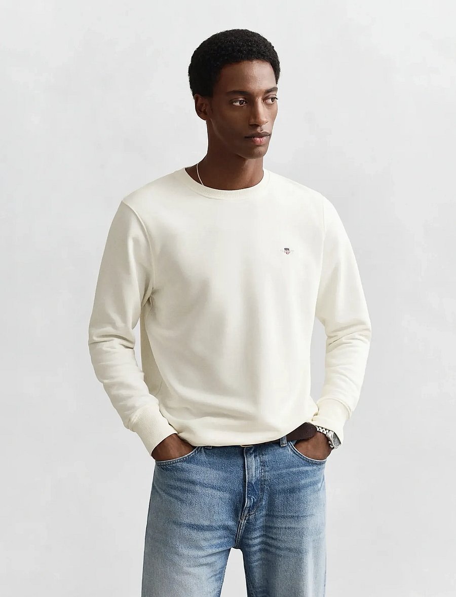 Gant - REG SHIELD C-NECK SWEAT - sweatshirts - eggshell - 0