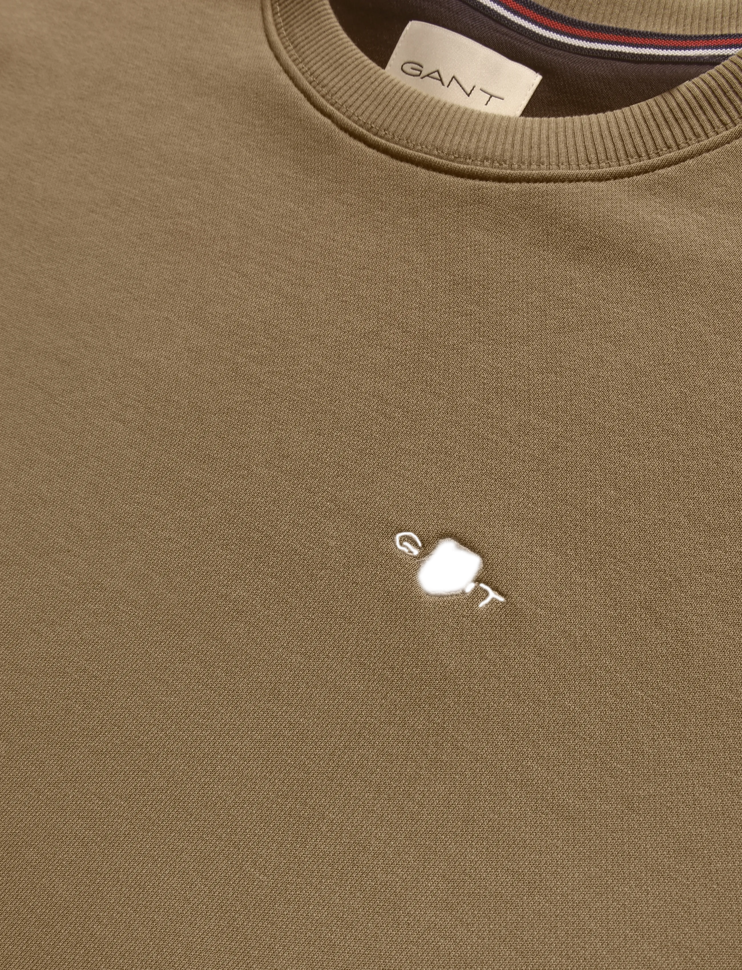 Gant - REG SHIELD C-NECK SWEAT - sweatshirts - light taupe - 2