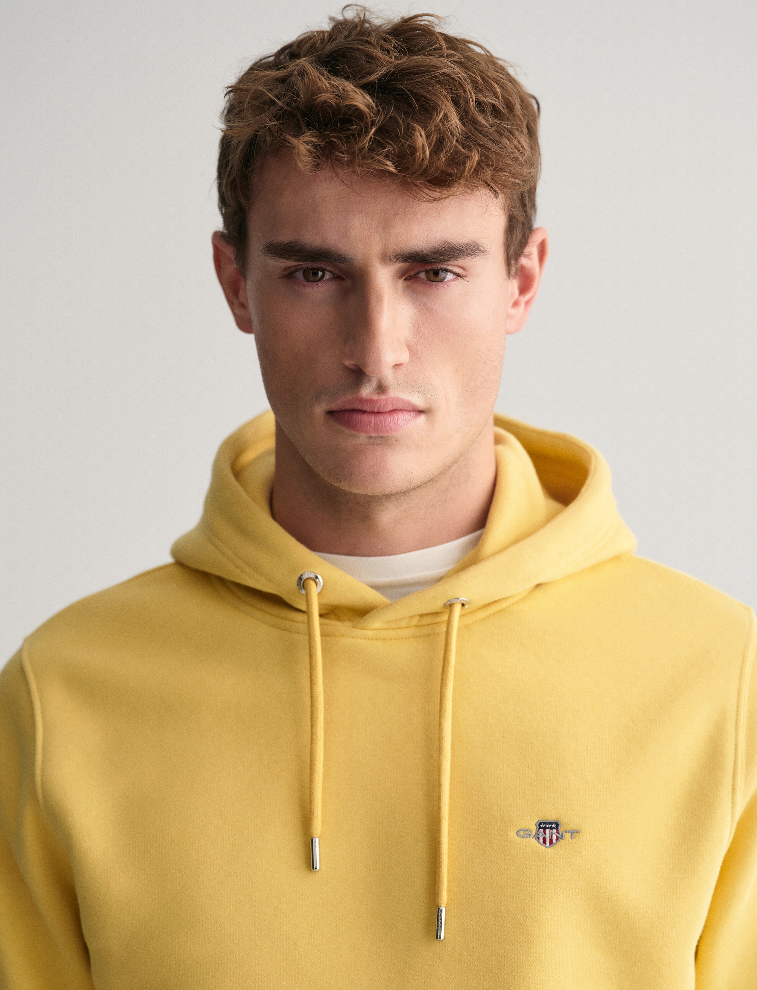 Gant - REG SHIELD HOODIE - hoodies - dusty yellow - 3
