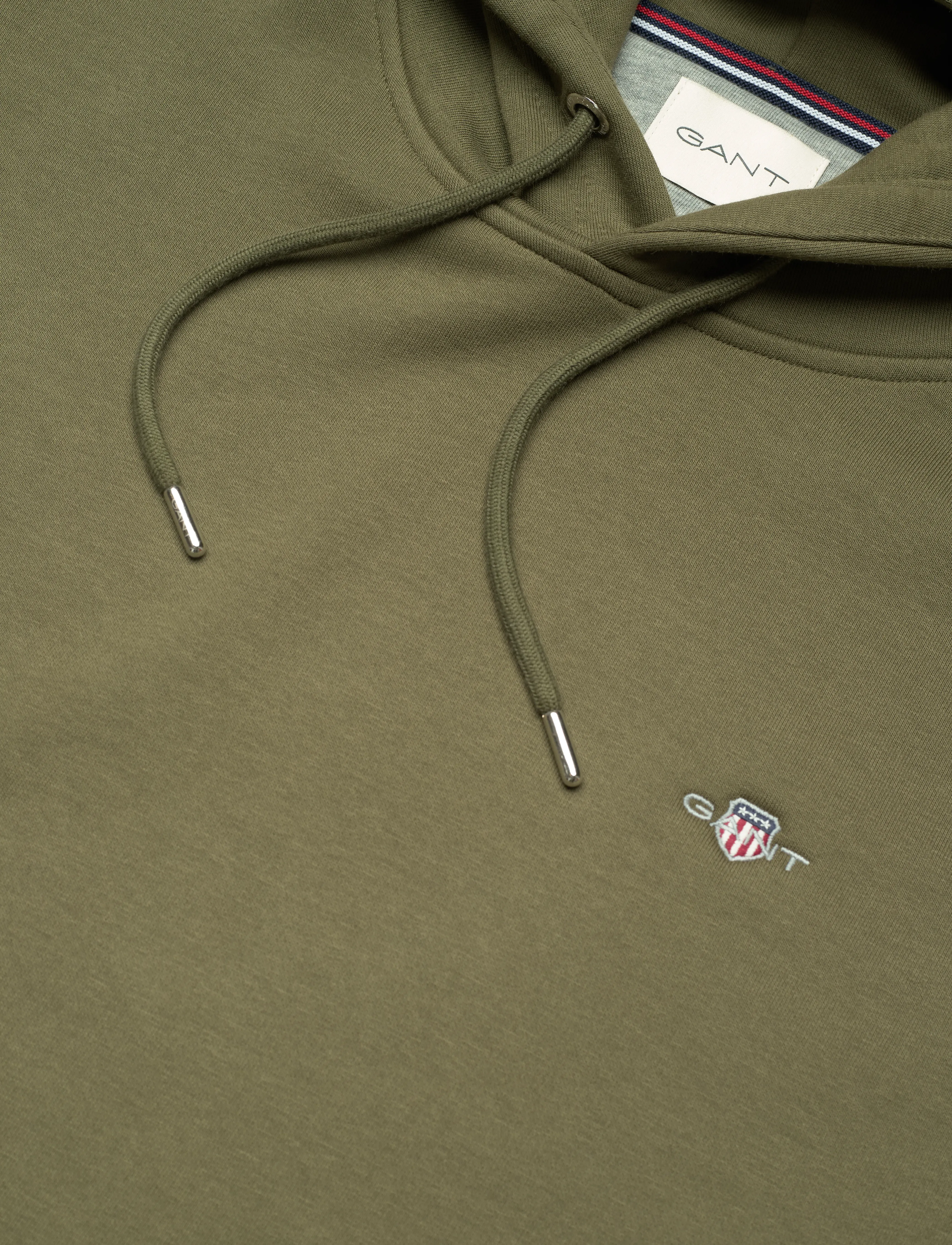 Gant - REG SHIELD HOODIE - hættetrøjer - moss green - 2