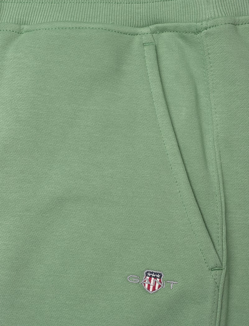 GANT - REG SHIELD SWEATPANTS - nach anlass kaufen - kalamata green - 2