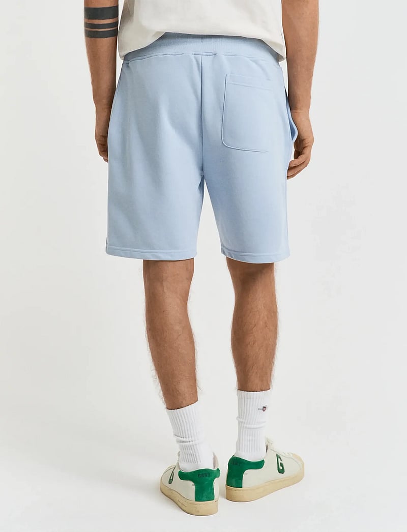 GANT - REG SHIELD SWEAT SHORTS - sweat shorts - fresh blue - 3
