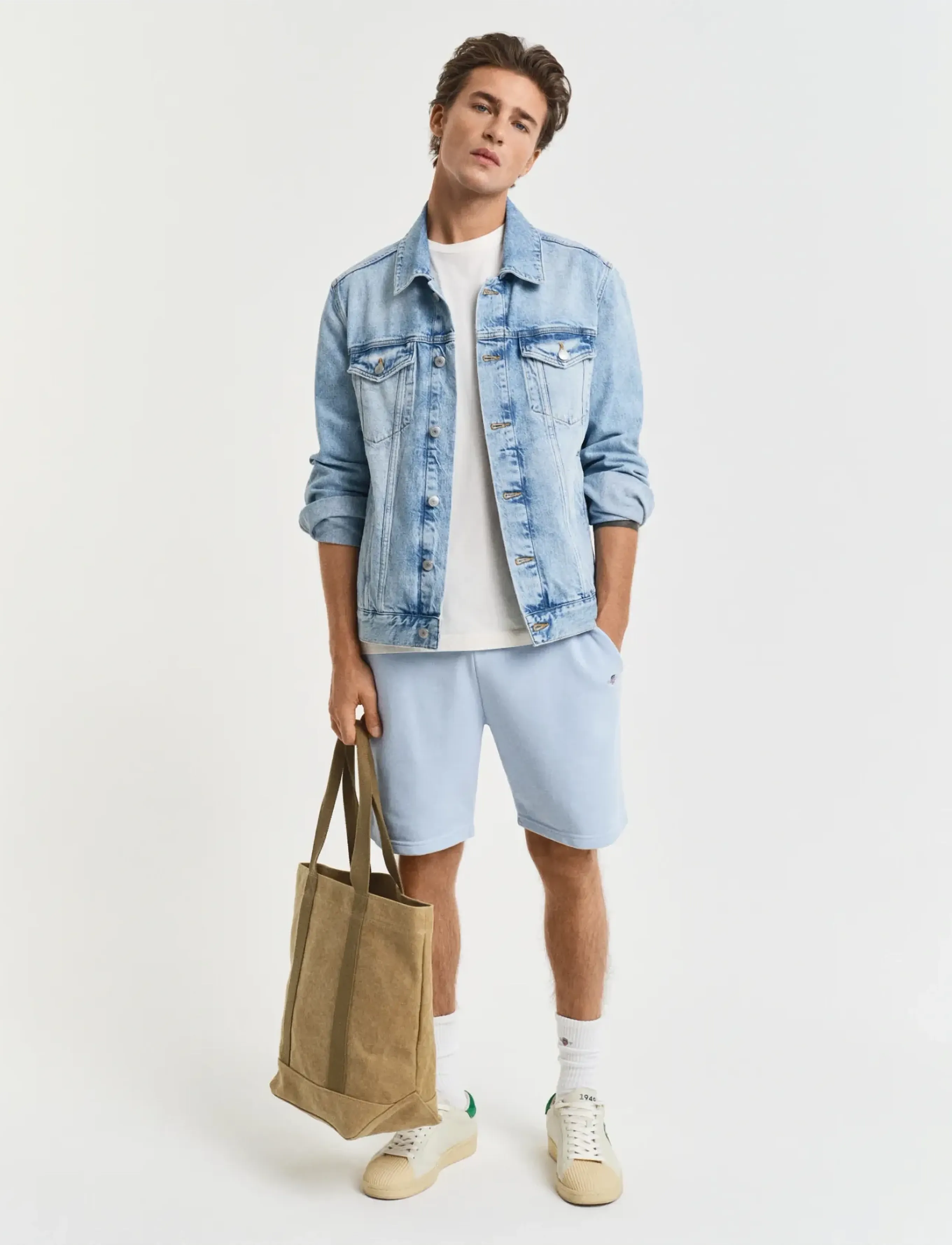 Gant - REG SHIELD SWEAT SHORTS - sweatshorts - fresh blue - 4