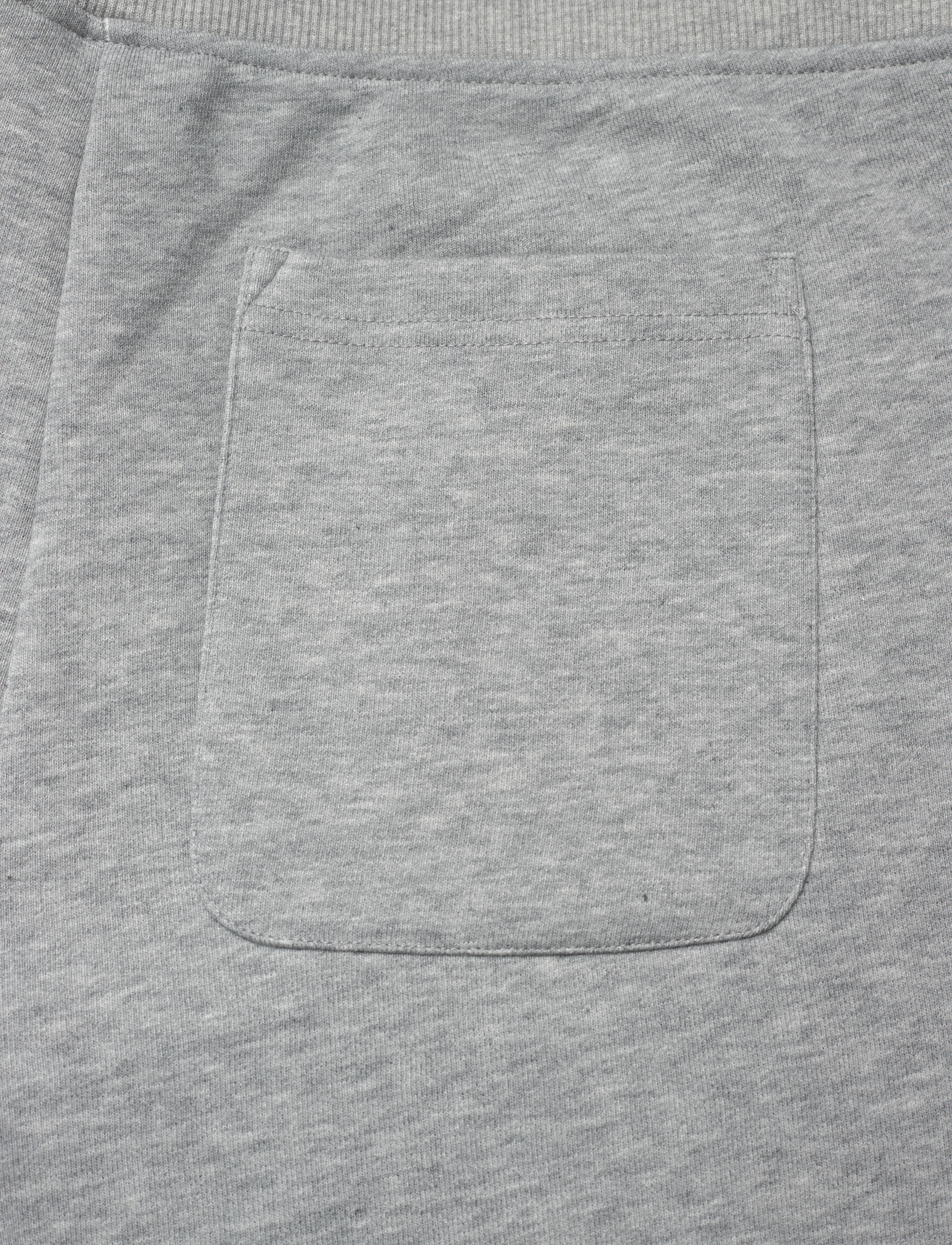 Gant - REG SHIELD SWEAT SHORTS - sweat shorts - grey melange - 4