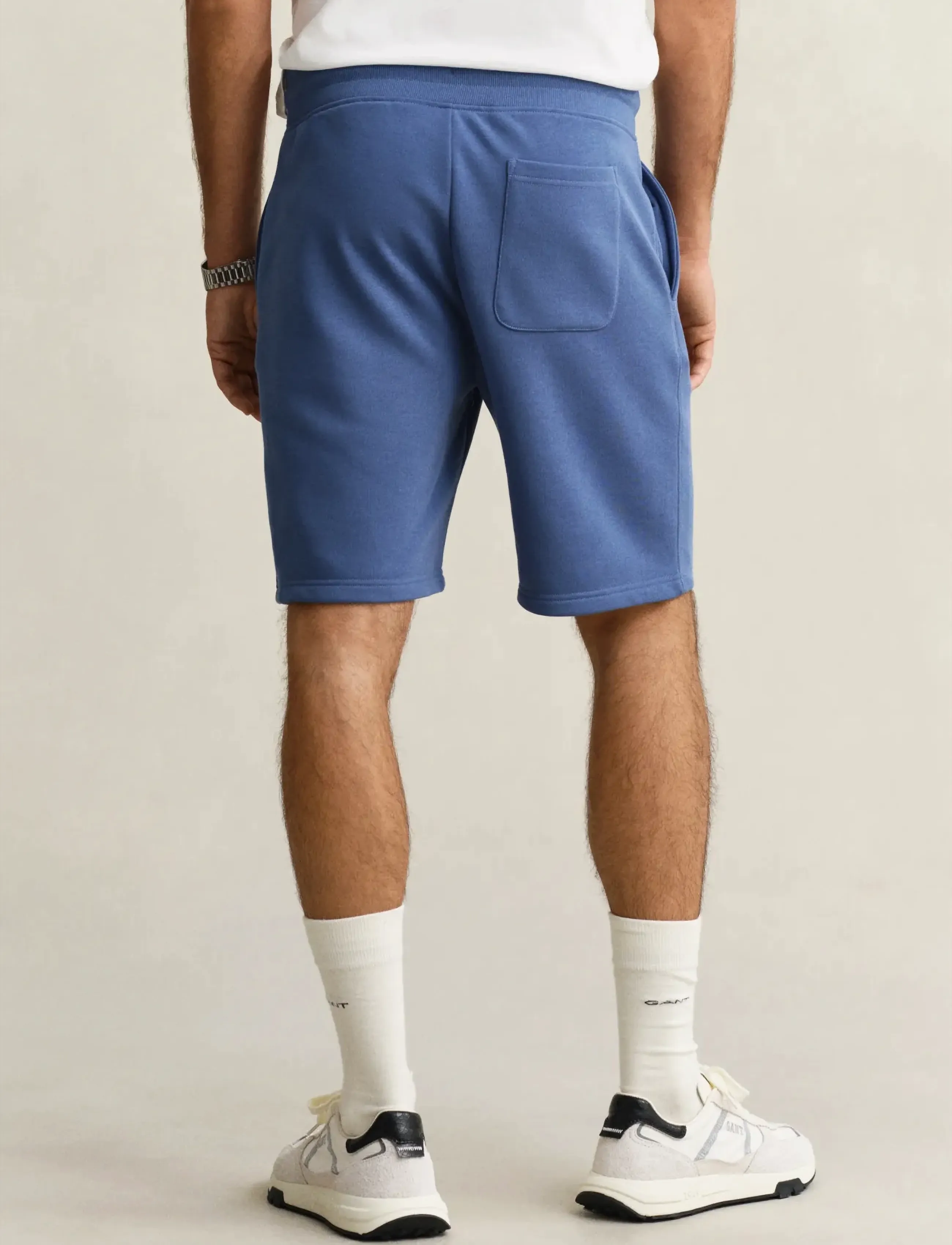 Gant - REG SHIELD SWEAT SHORTS - sweat shorts - vintage blue - 2