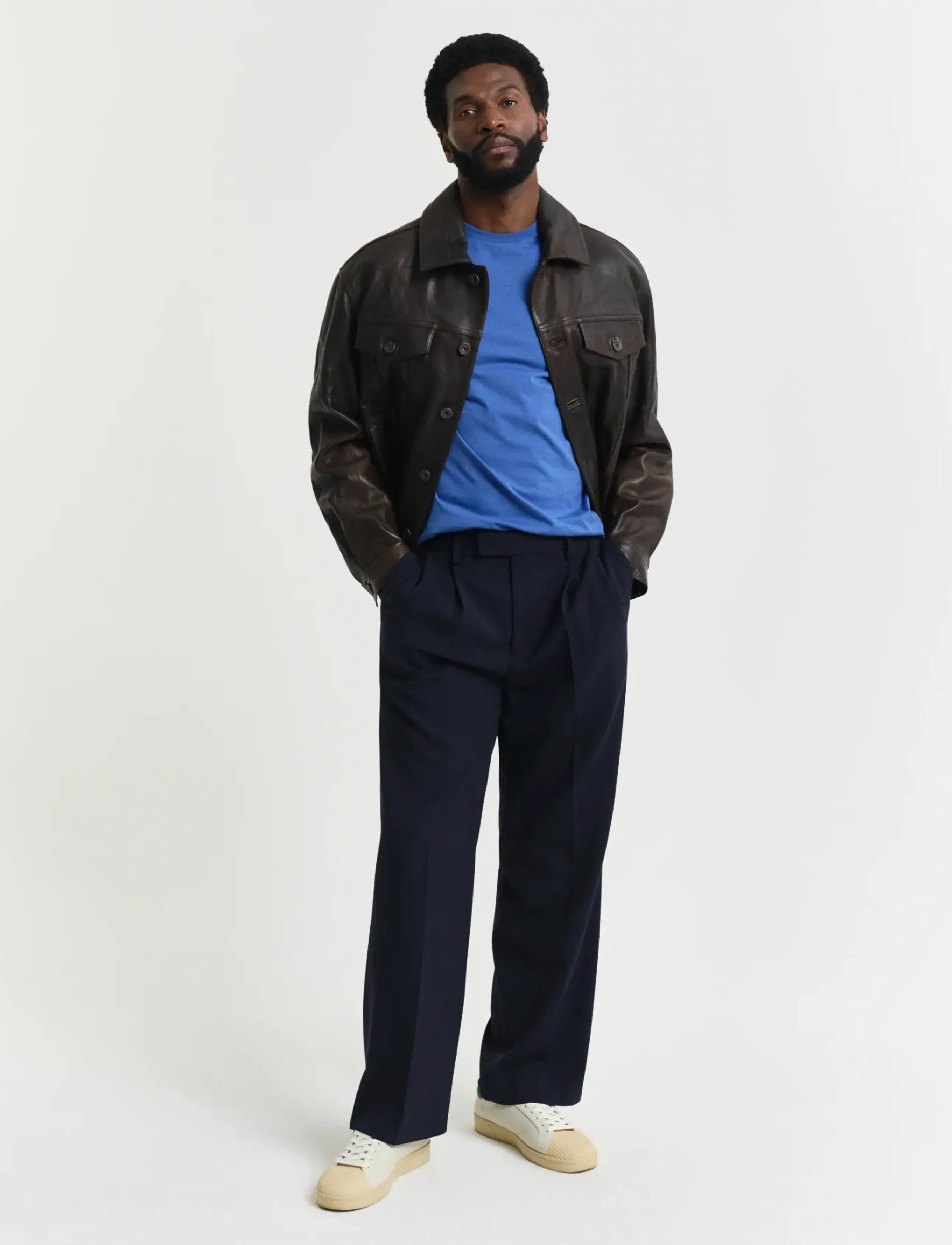 Gant - CONTRAST LOGO SS T-SHIRT - t-shirts à manches courtes - rich blue - 5
