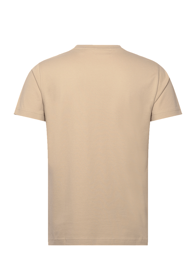 GANT - SLIM PIQUE SS T-SHIRT - kortärmade t-shirts - dry sand - 1