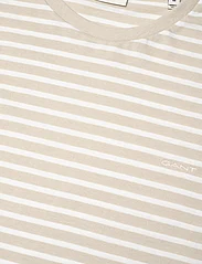 GANT - STRIPED T-SHIRT - kortärmade t-shirts - silky beige - 2