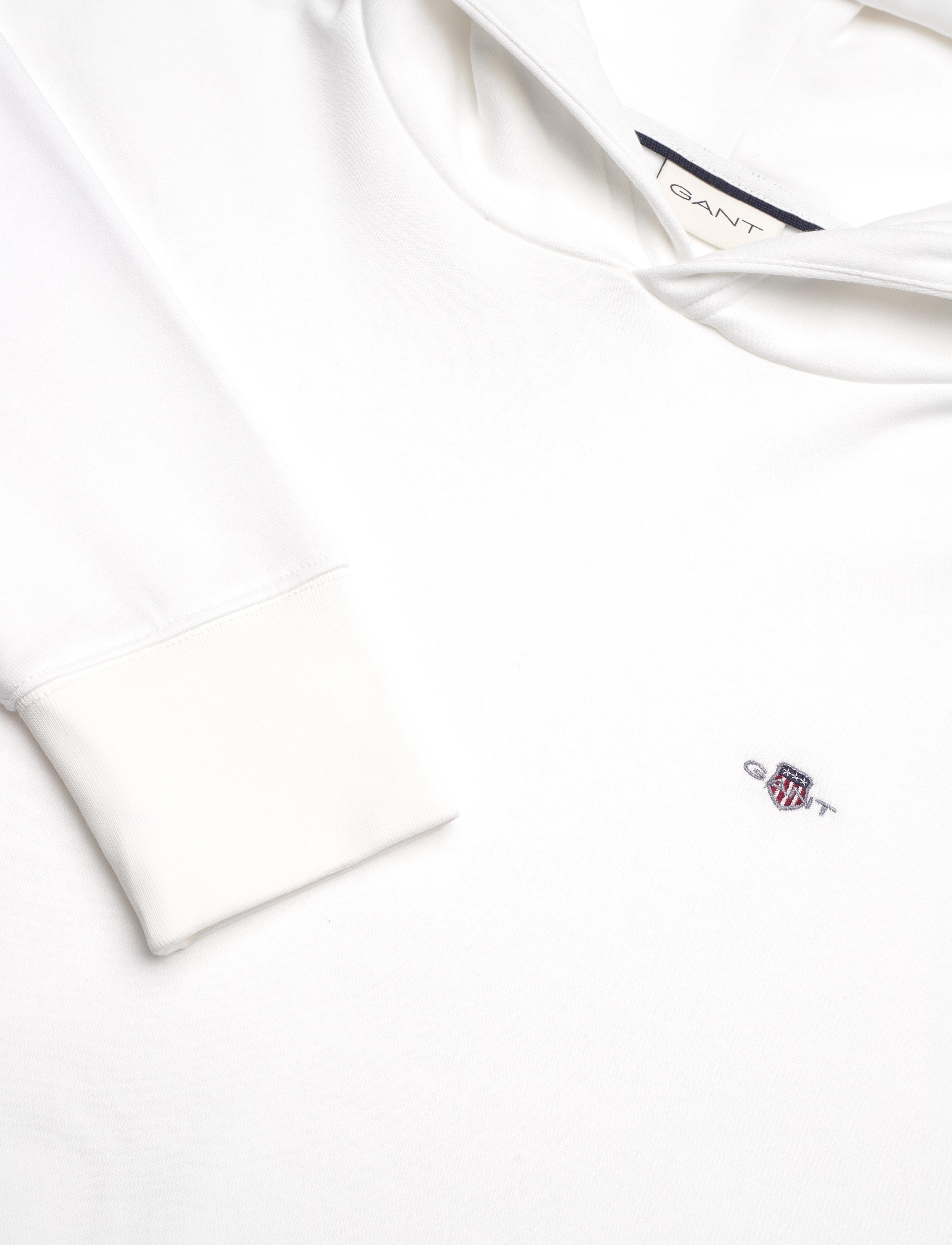GANT - REG EMB ARCHIVE SHIELD HOODIE - eggshell - 2