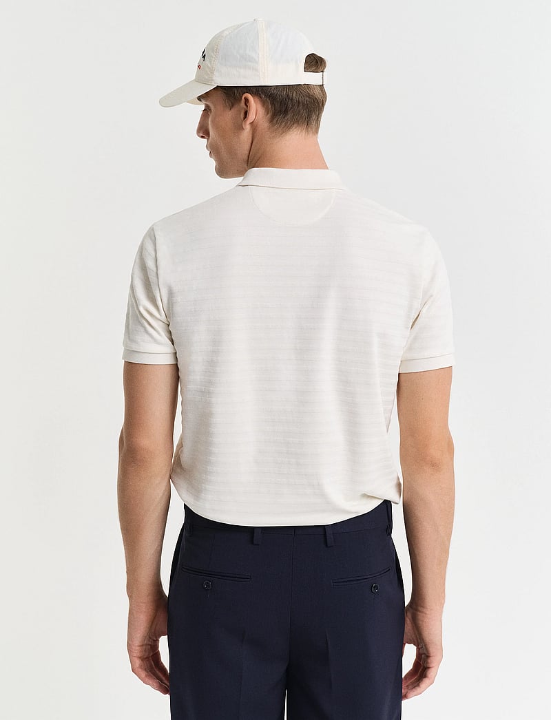 GANT - TEXTURE STRIPE POLO - kortærmede poloer - cream - 2