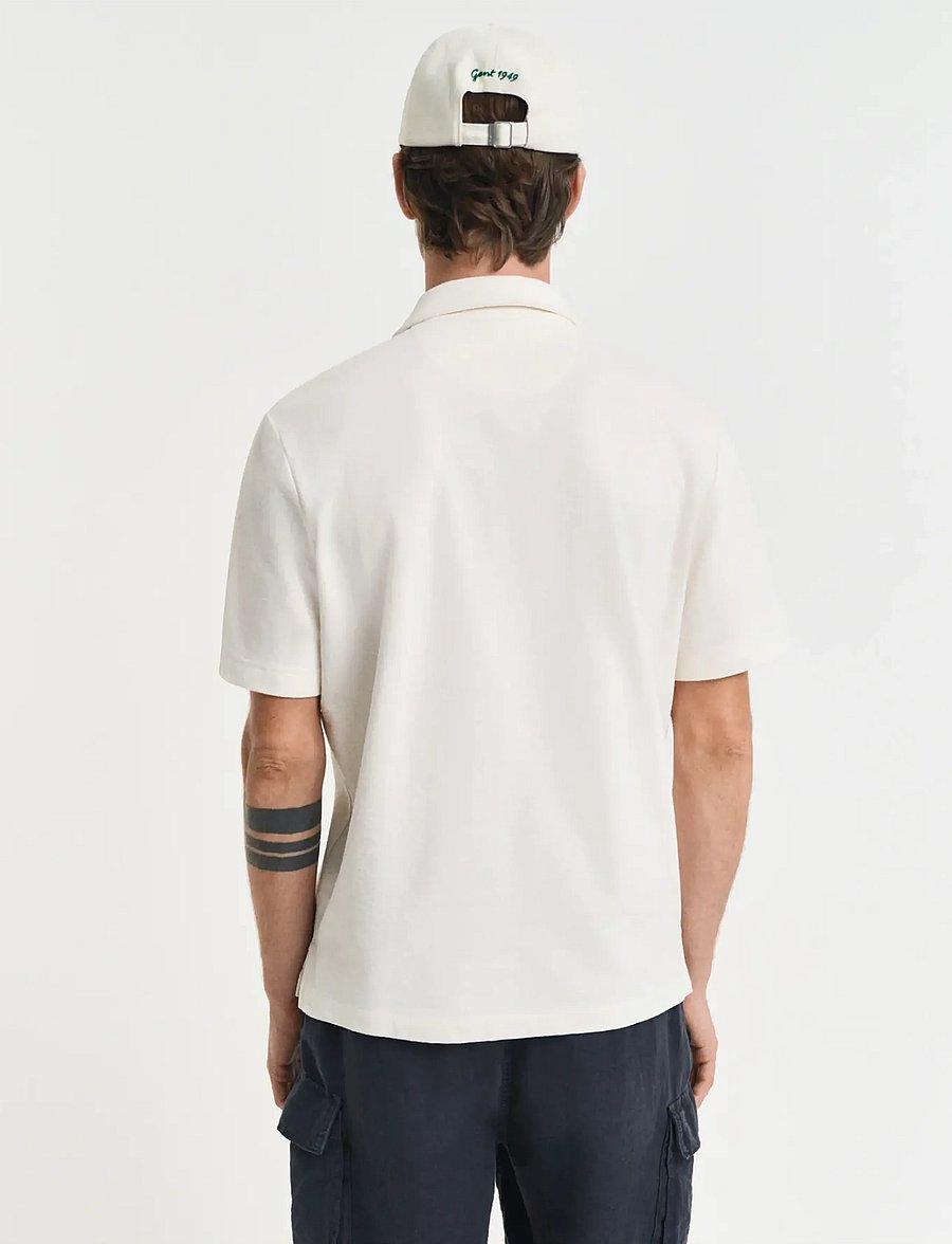 Gant - TEXTURED SS SHIRT - kurzarmhemden - cream - 2