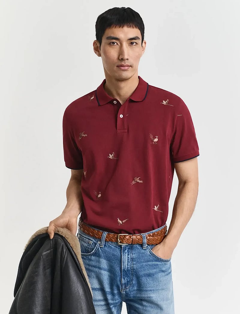 GANT - EMBROIDERED SS POLO - kortärmade pikéer - plumped red - 0
