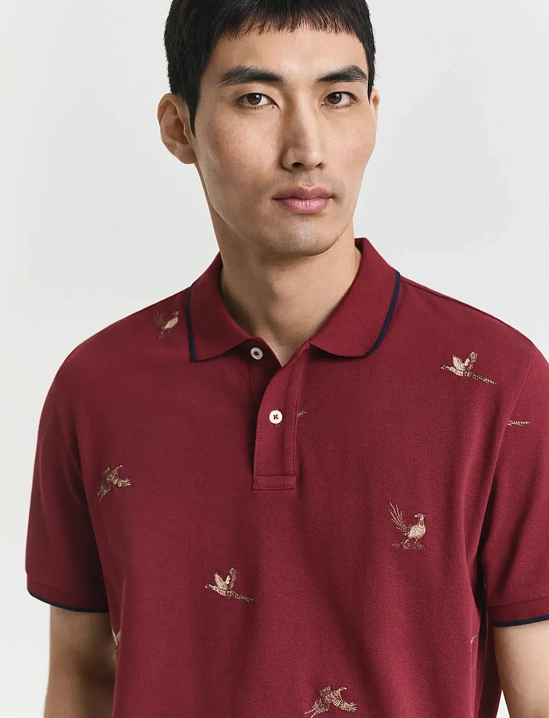 GANT - EMBROIDERED SS POLO - kortärmade pikéer - plumped red - 3