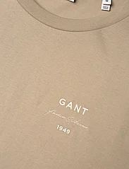 GANT - LOGO SCRIPT SS T-SHIRT - kortærmede t-shirts - dried khaki - 2