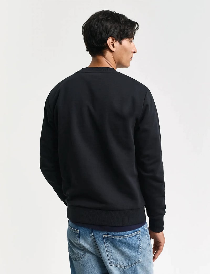 Gant - REG TONAL SHIELD C-NECK SWEAT - urlaubsfavoriten - black - 3