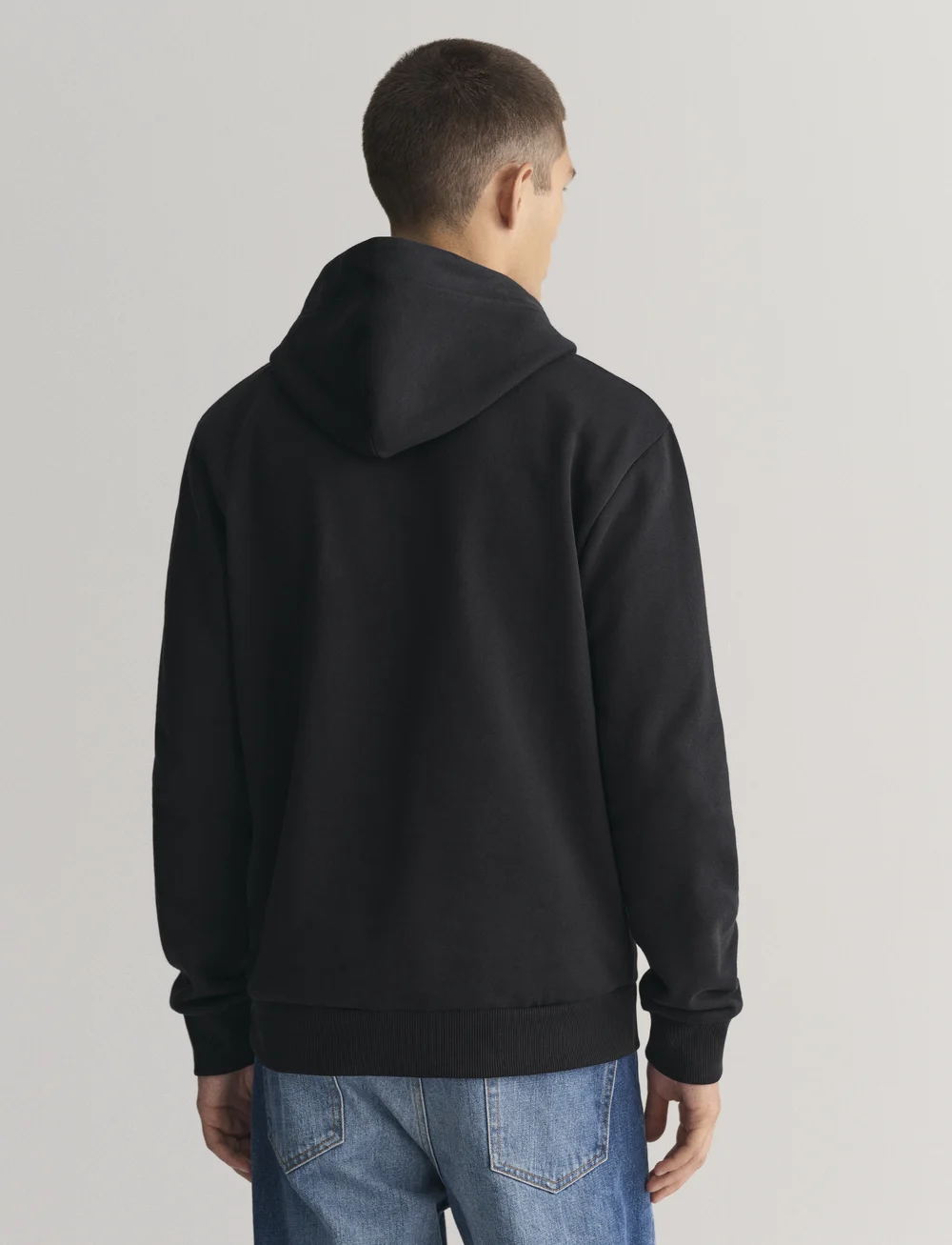 GANT - REG TONAL SHIELD HOODIE - hoodies - black - 3