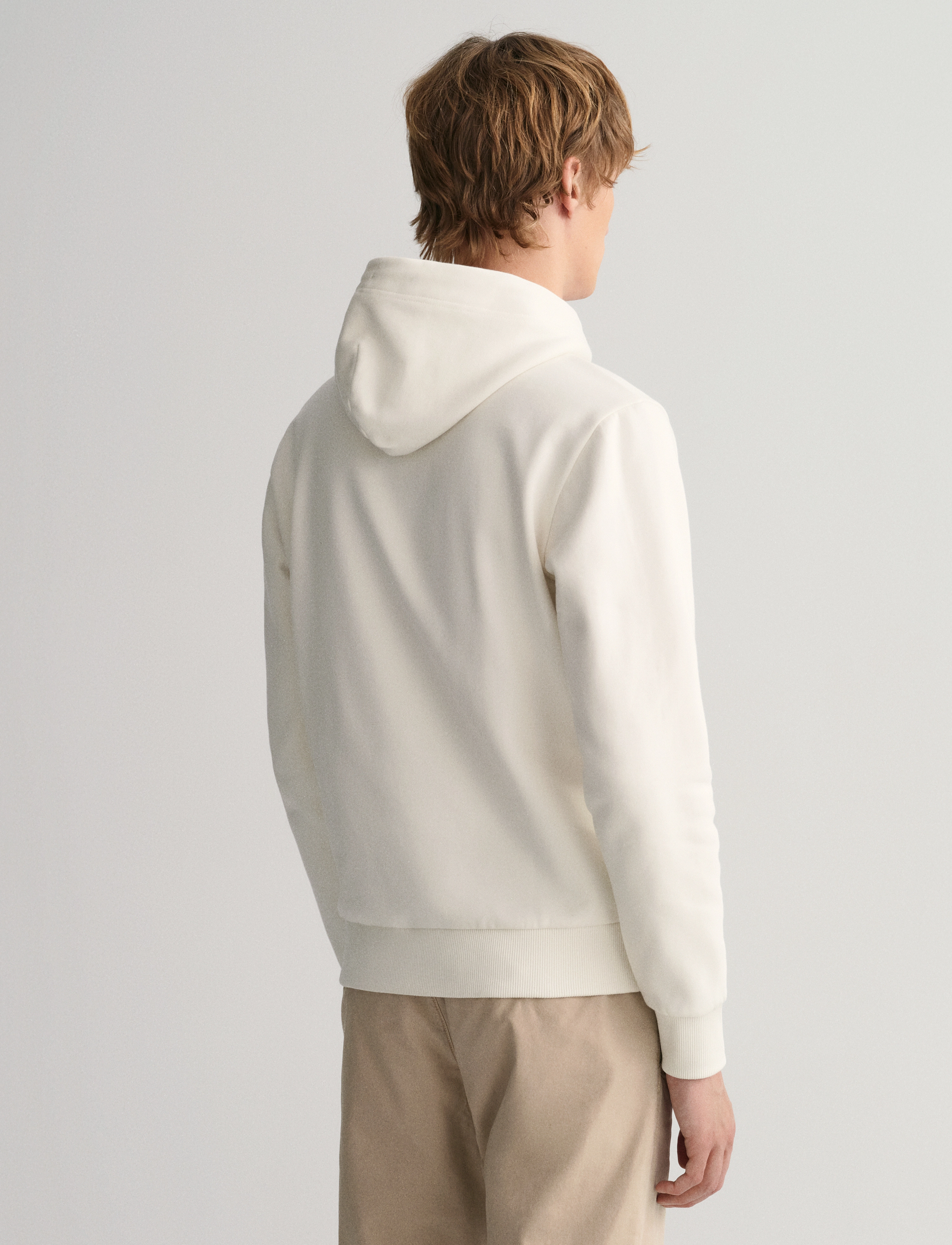 Gant - REG TONAL SHIELD HOODIE - hættetrøjer - eggshell - 3