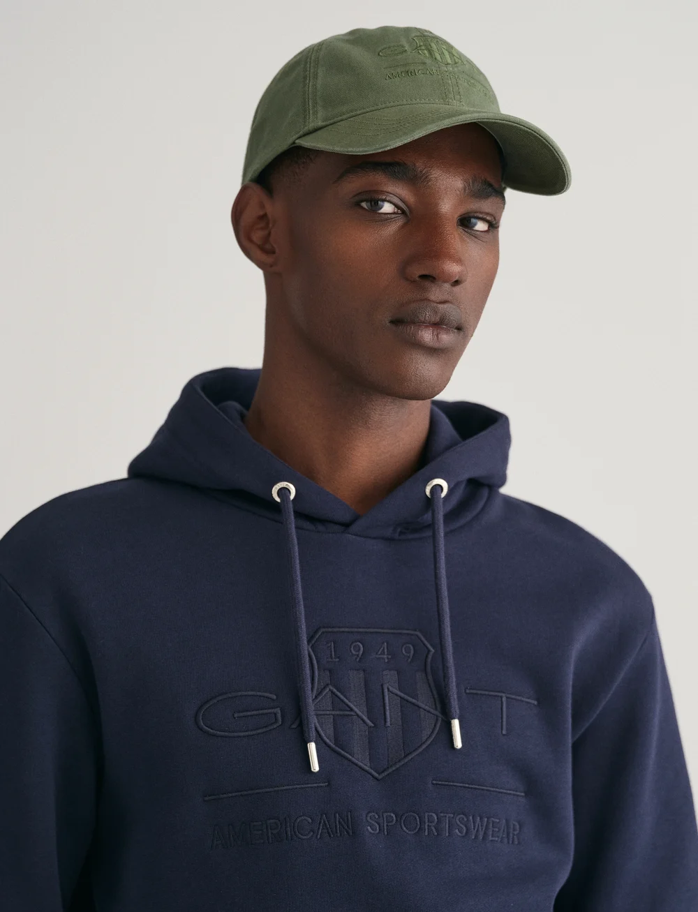 GANT - REG TONAL SHIELD HOODIE - hættetrøjer - evening blue - 4