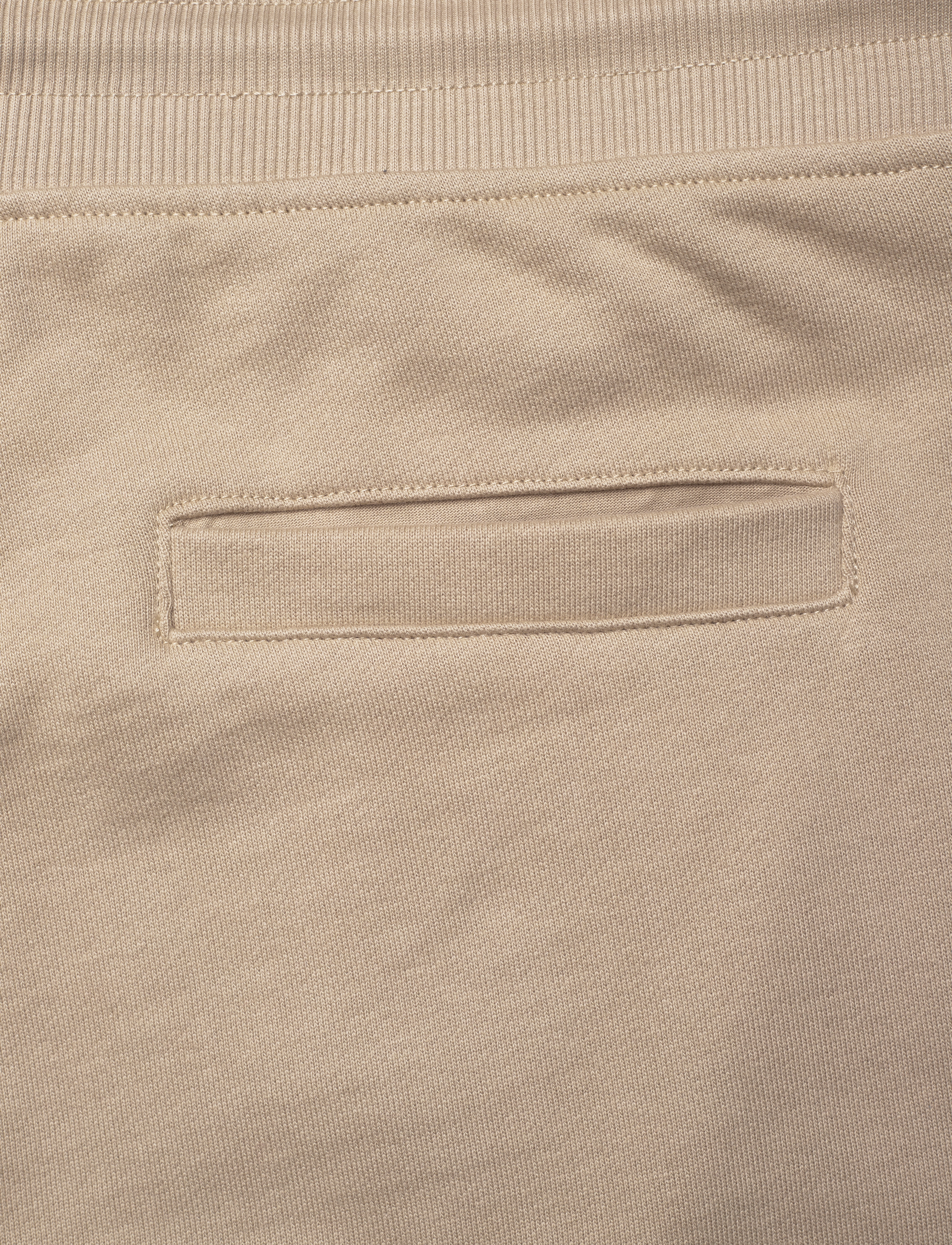 GANT - REG TONAL SHIELD SWEATPANTS - concrete beige - 4