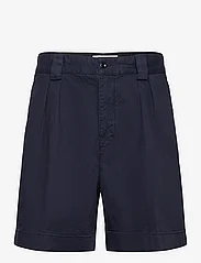 GANT - PLEATED TWILL CHINO SHORTS - chinos shorts - evening blue - 0