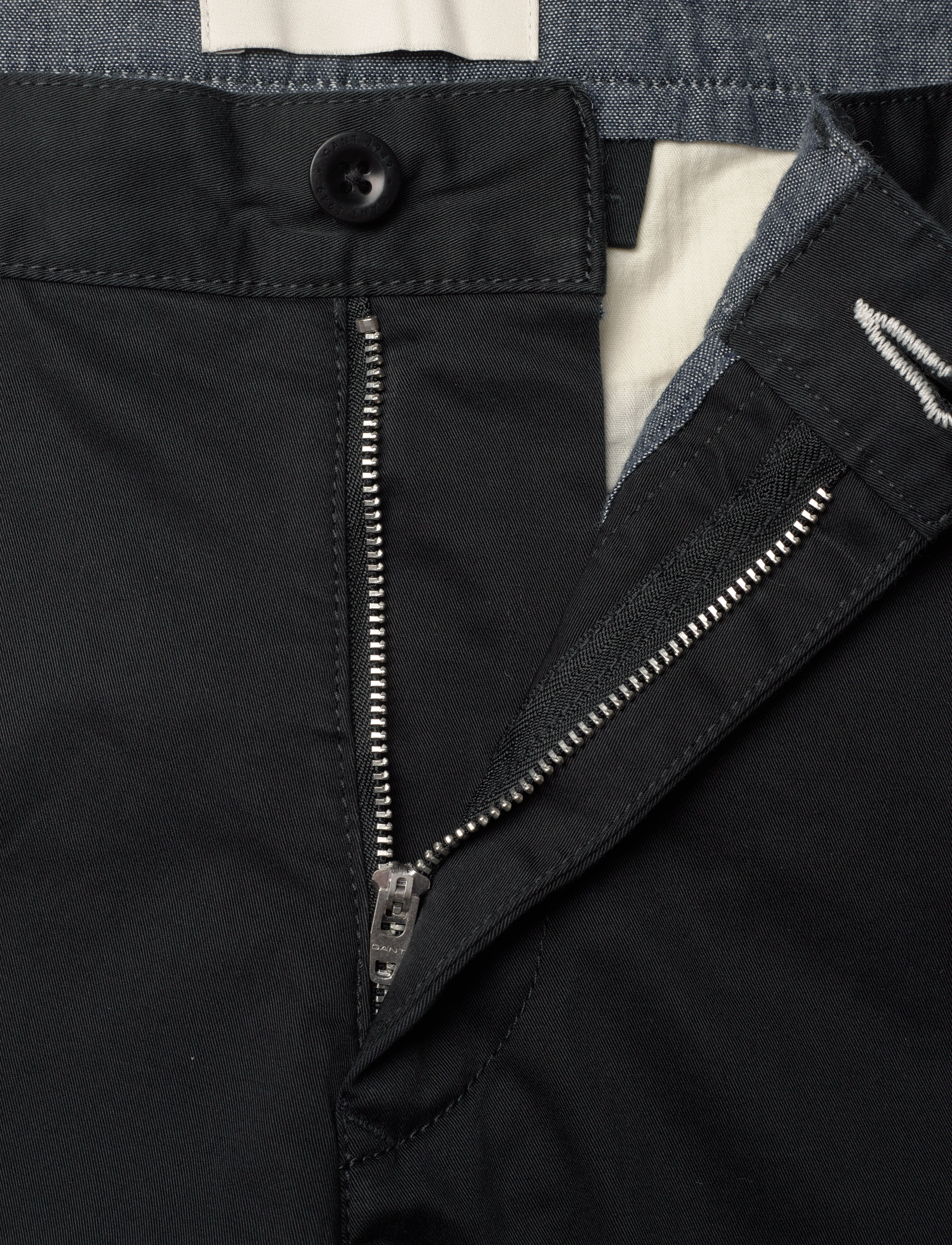 Gant - SLIM TWILL SHORTS - black - 3