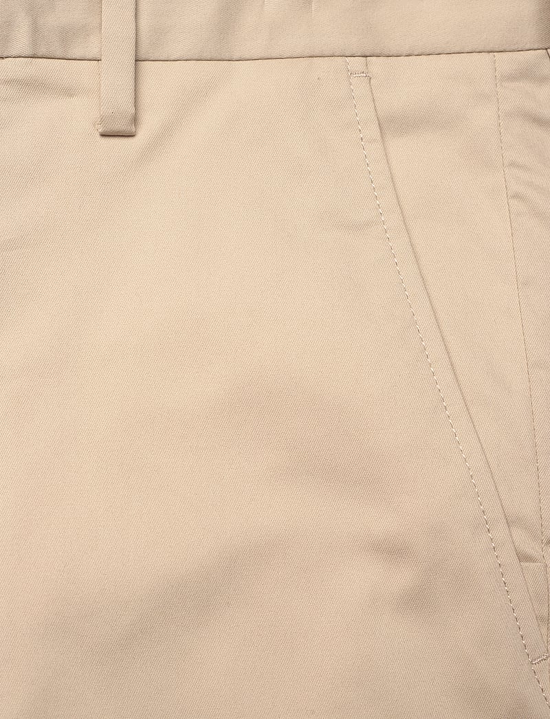 GANT - SLIM SPORTS SHORTS - casual shorts - dry sand - 2