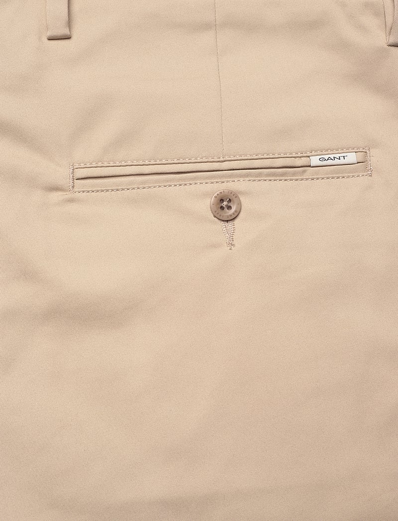 GANT - SLIM SPORTS SHORTS - casual shorts - dry sand - 4