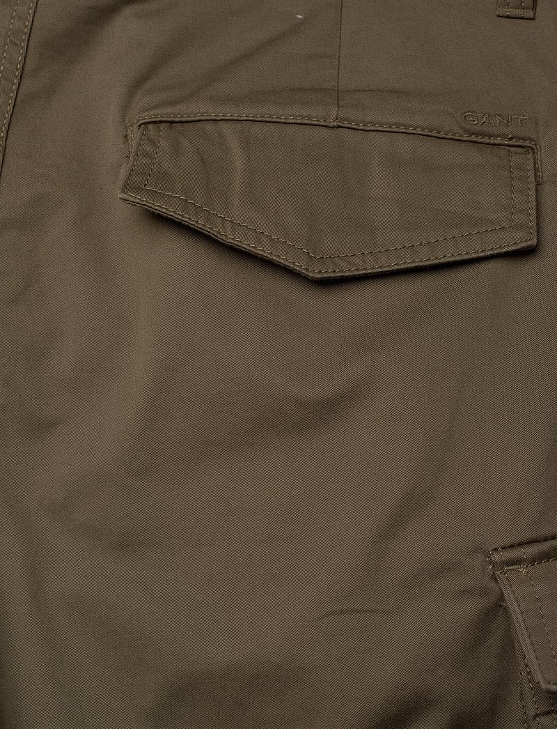 GANT - RELAXED TWILL CARGO SHORTS - cargo shorts - juniper green - 4