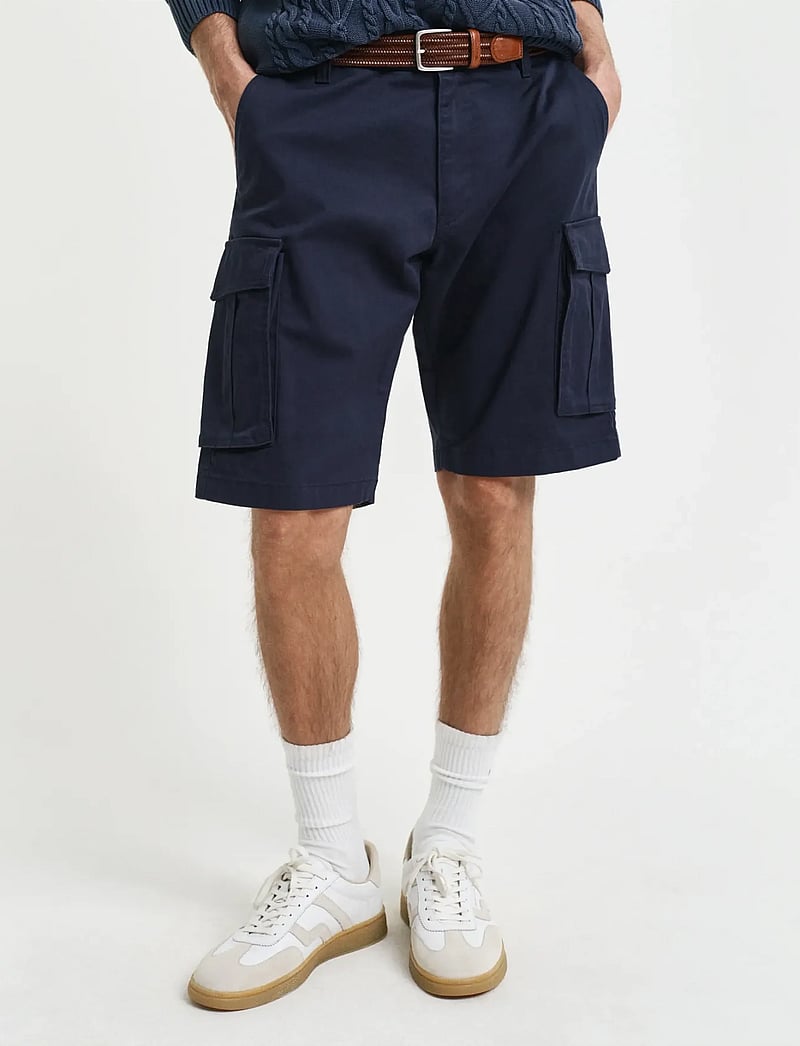 GANT - RELAXED TWILL CARGO SHORTS - cargo shorts - marine - 4