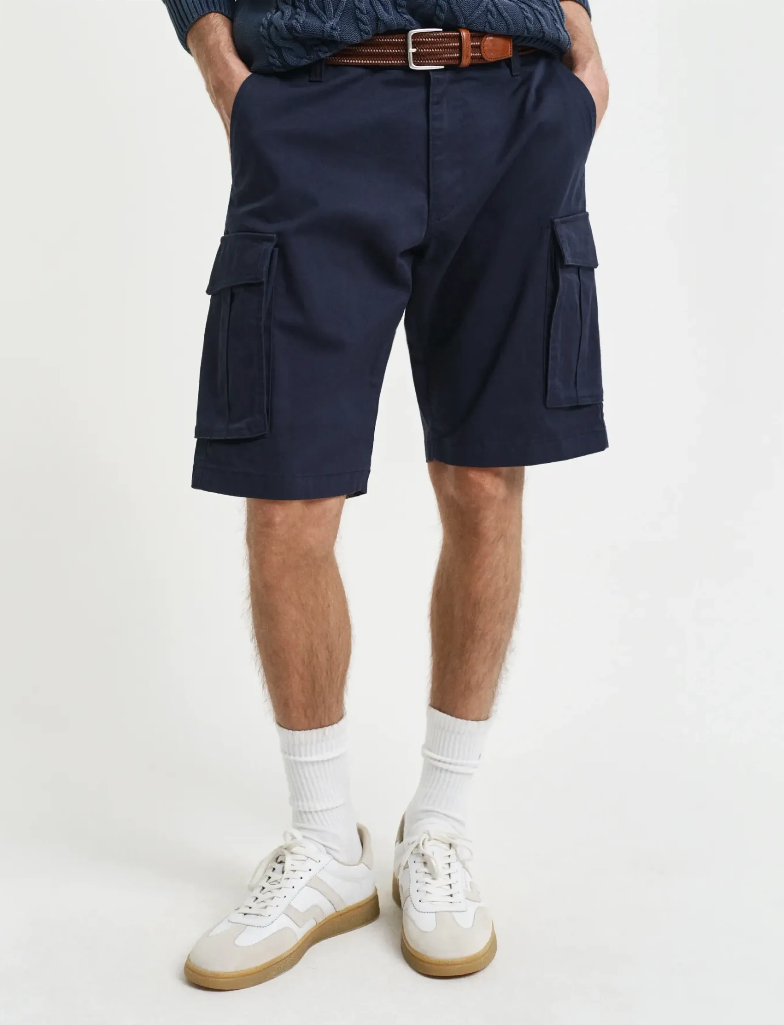 Gant - RELAXED TWILL CARGO SHORTS - lühikesed kargopüksid - marine - 4