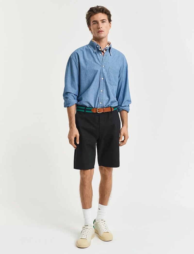 GANT - RELAXED SHORTS - lühikesed vabaajapüksid - black - 4