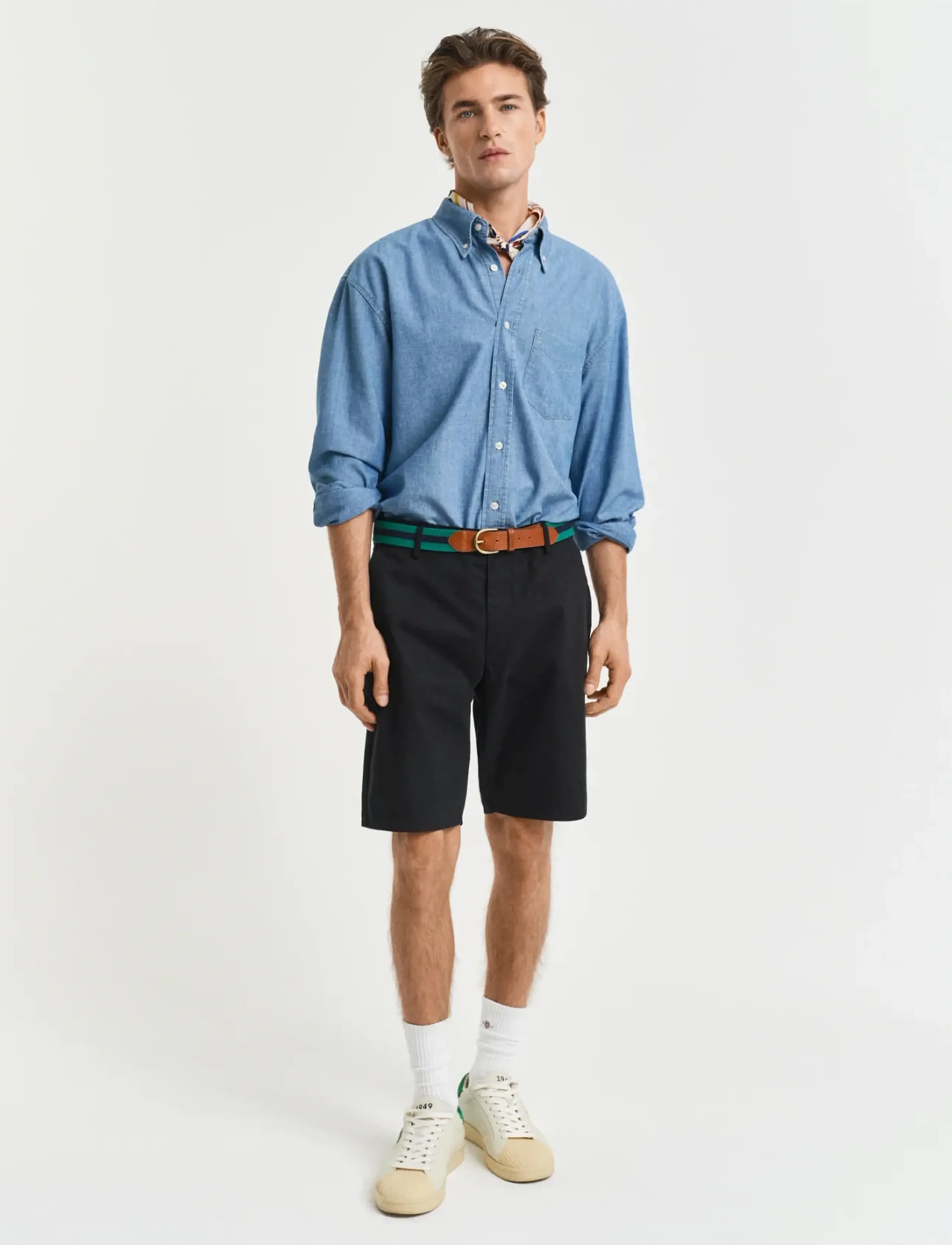 Gant - RELAXED SHORTS - lühikesed vabaajapüksid - black - 4