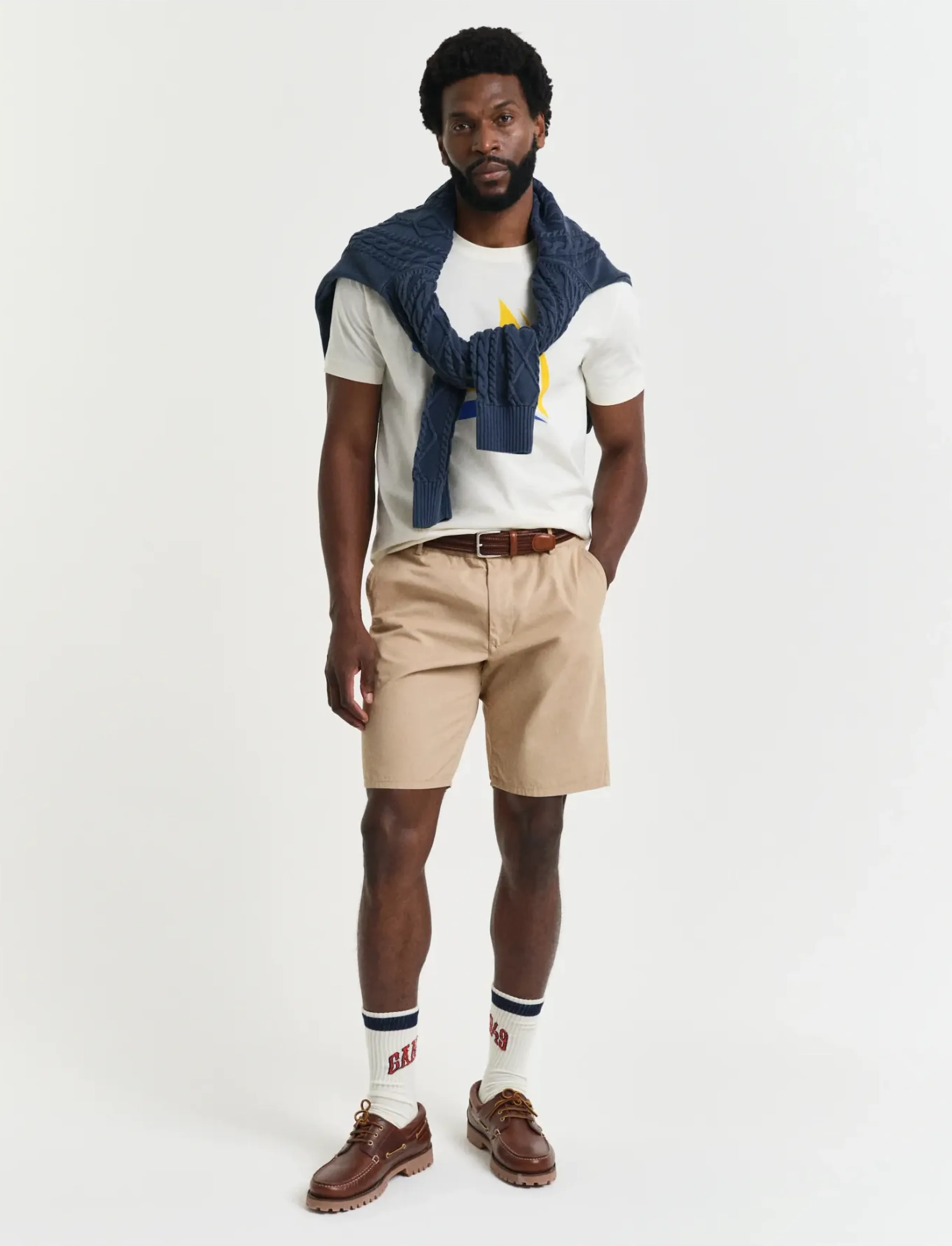 Gant - RELAXED SHORTS - krótkie spodenki - dark khaki - 5