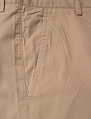 GANT - RELAXED SHORTS - chinos shorts - dark khaki - 2