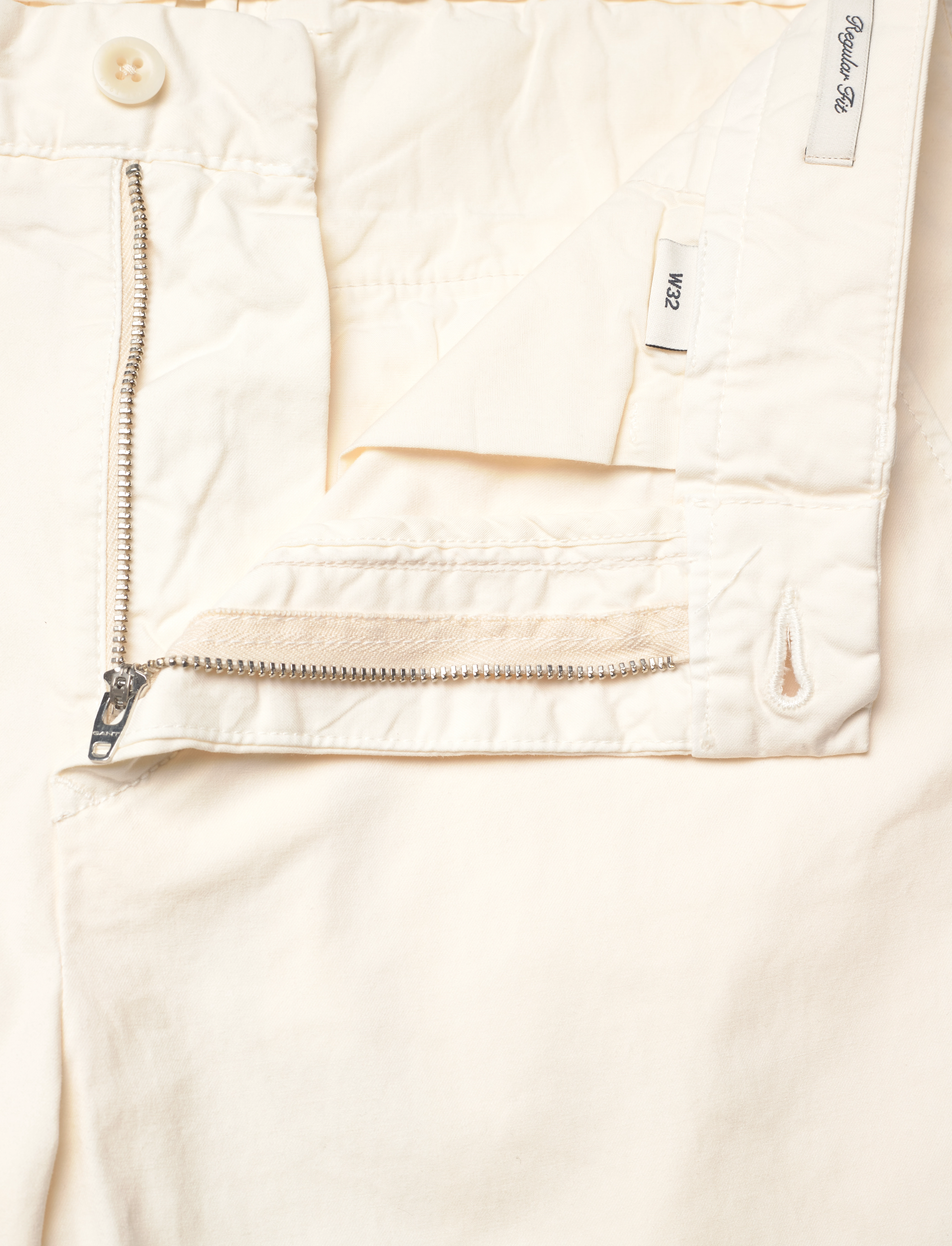 Gant - REG SUNFADED SHORTS - cream - 2