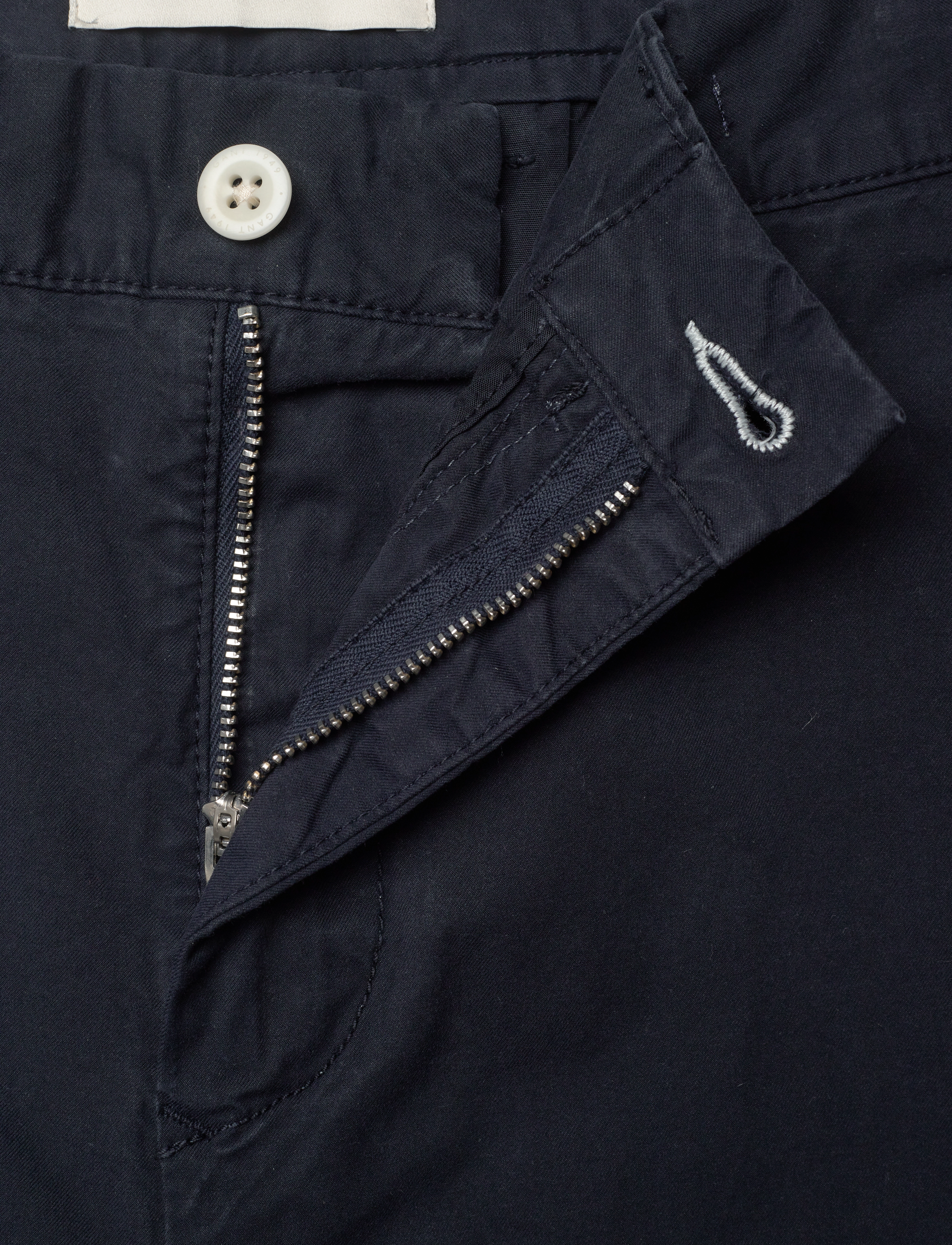 GANT - SLIM SUNFADED SHORTS - marine - 3
