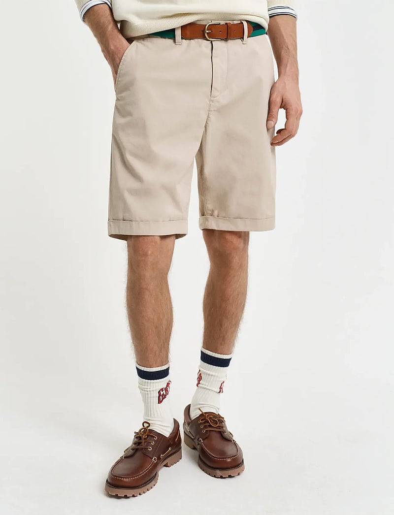 GANT - REG SUNFADED CHINO SHORTS - chino lühikesed püksid - dry sand - 3