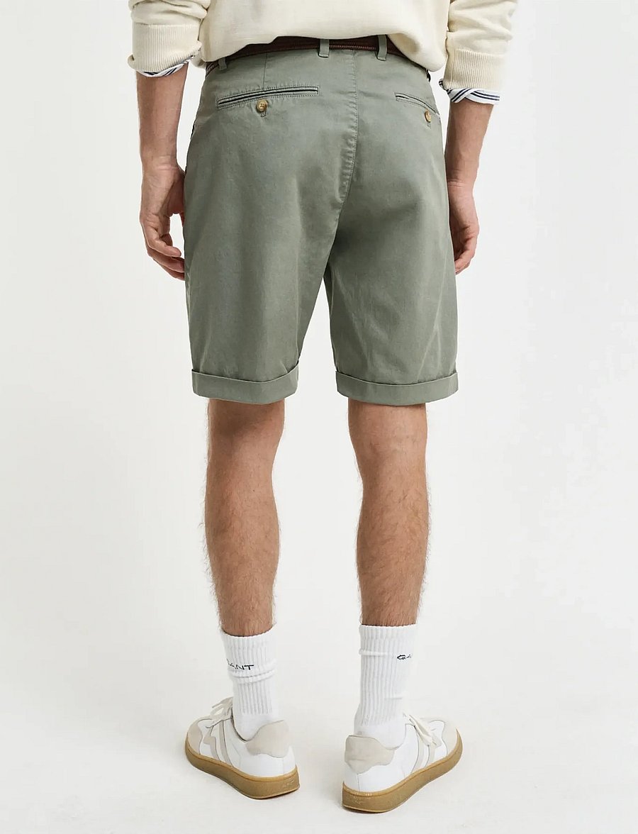 Gant - REG SUNFADED CHINO SHORTS - lühikesed chino-püksid - kalamata green - 2