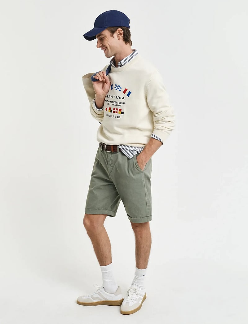 GANT - REG SUNFADED CHINO SHORTS - chino lühikesed püksid - kalamata green - 4